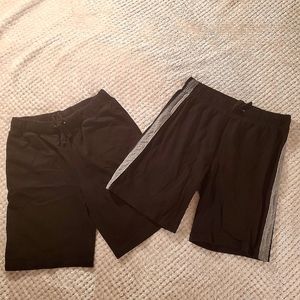 2 BOYS STRETCHY BLACK SHORTS SIZE L 10/12 ONE PAIR IS SOLID ONE PAIR HAS STRIPE